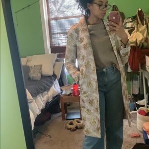 Fall jacket. Never worn and in great condition.